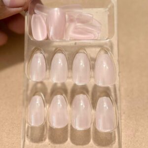 High Quality Artificial Nails 24 Peice Set